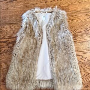 GAP Kids Faux Fur Vest in Light Beige